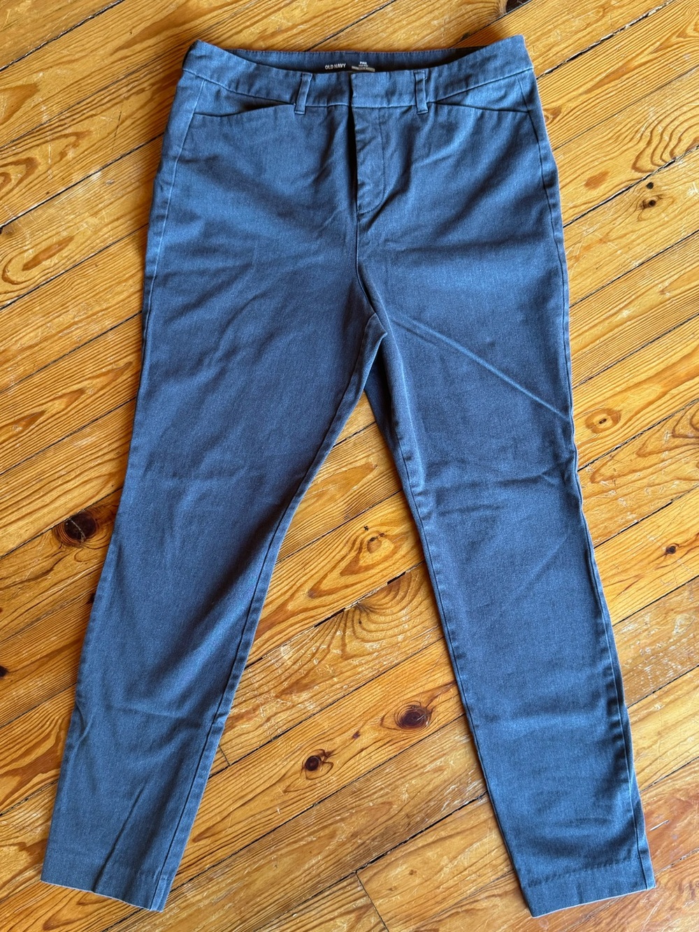 Old Navy Gray Pixie High-Rise Ankle Pants Size 12